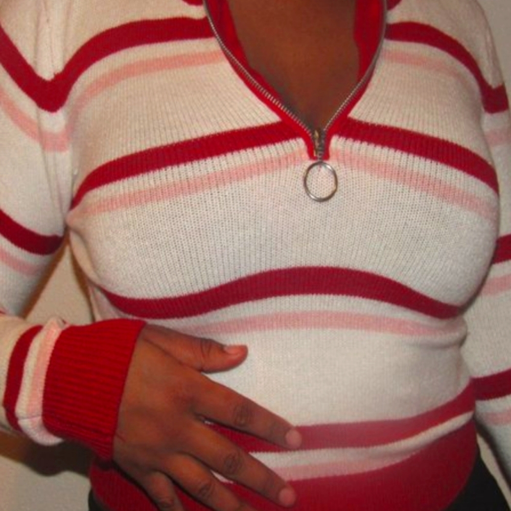 SEXY HOLIDAY QUARTER ZIP SHIRT F21